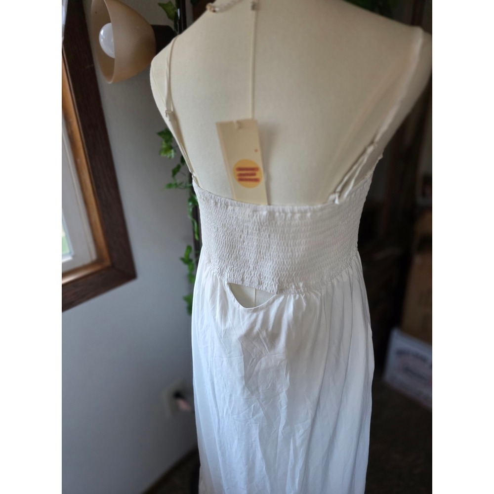 NWT || Dokotoo || White Smocked Button Down Maxi Dress || Size: S/M || - Picture 4 of 7